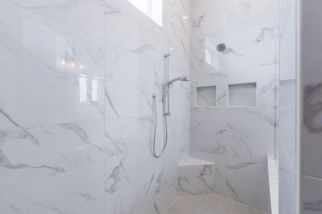 117 Yaklin DR, Liberty Hill, TX 78642