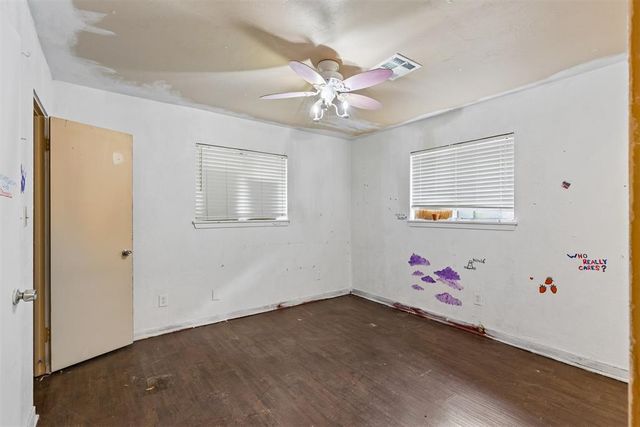 429 W Fairchild Drive, Midwest City, OK 73110