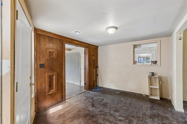 429 W Fairchild Drive, Midwest City, OK 73110