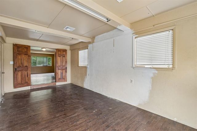 429 W Fairchild Drive, Midwest City, OK 73110
