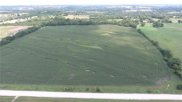 299th Street, Paola, KS 66071