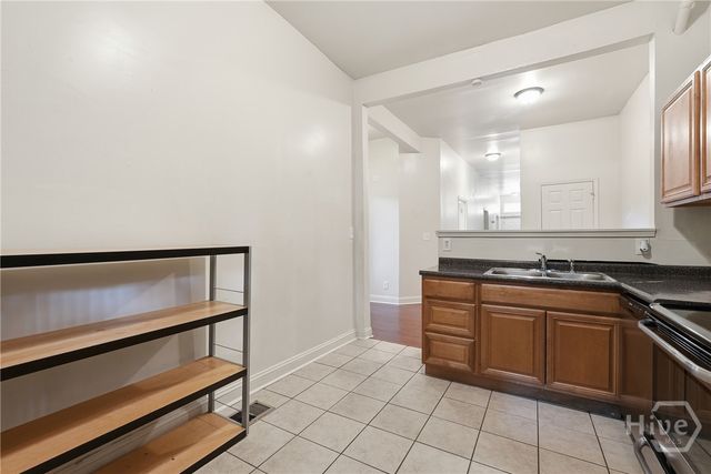 309 W 41st Street, Savannah, GA 31401