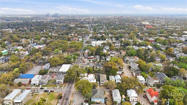 309 W 41st Street, Savannah, GA 31401