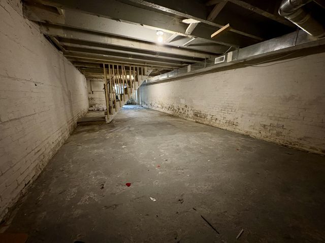 8 S PAYSON ST, Baltimore, MD 21223