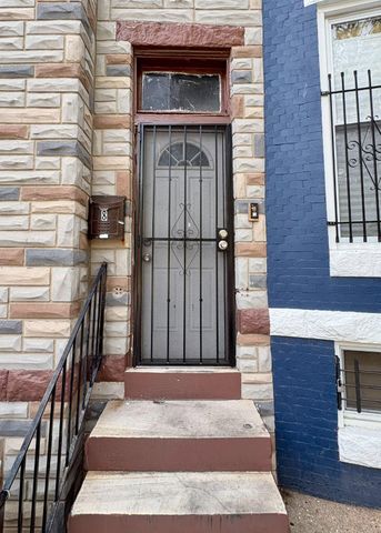 8 S PAYSON ST, Baltimore, MD 21223