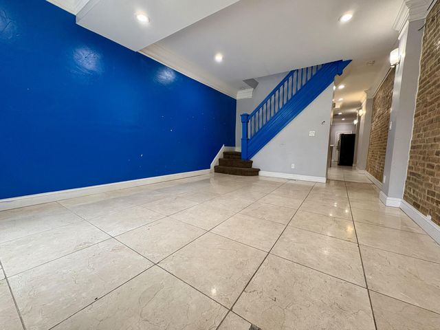 8 S PAYSON ST, Baltimore, MD 21223