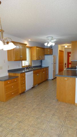 1584 Melvina Lane SW, Alexandria, MN 56308