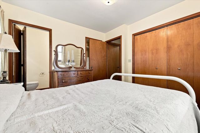 326 E 3rd Street S, Newton, IA 50208