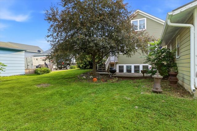 326 E 3rd Street S, Newton, IA 50208
