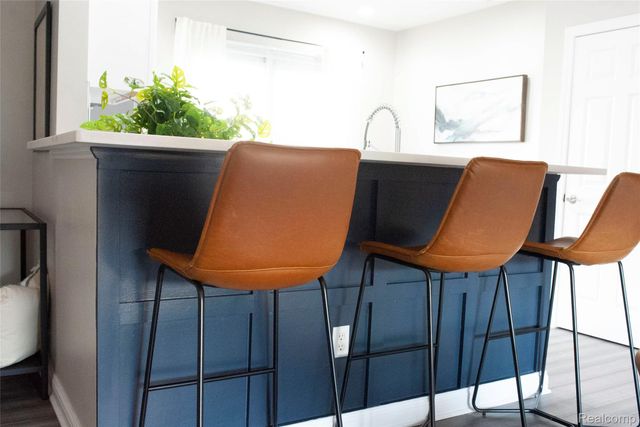 102 Edmund Place 7, Detroit, MI 48201