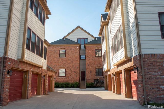 102 Edmund Place 7, Detroit, MI 48201