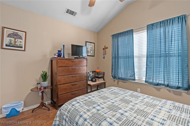 608 Laurel Way, Alma, AR 72921