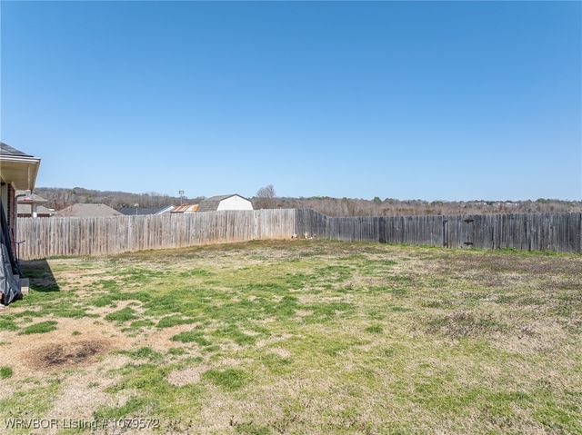608 Laurel Way, Alma, AR 72921