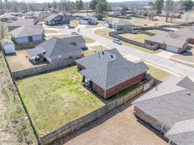 608 Laurel Way, Alma, AR 72921