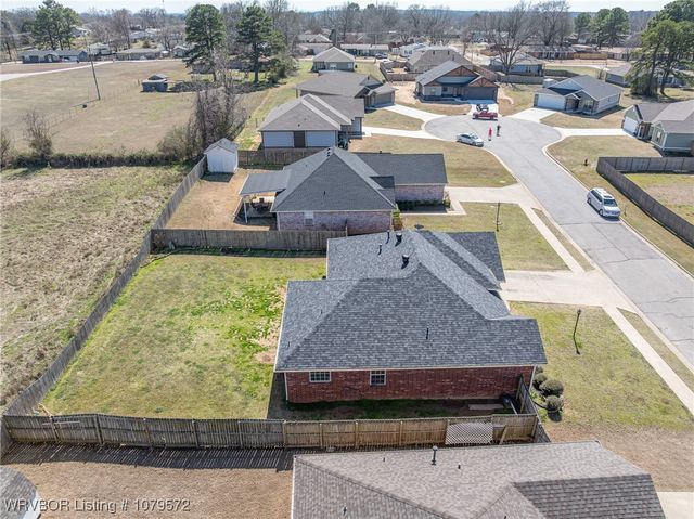 608 Laurel Way, Alma, AR 72921