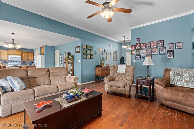 608 Laurel Way, Alma, AR 72921