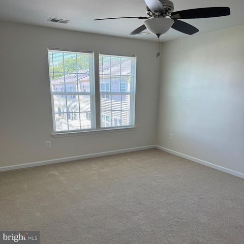 22851 CHESTNUT OAK TER, Sterling, VA 20166