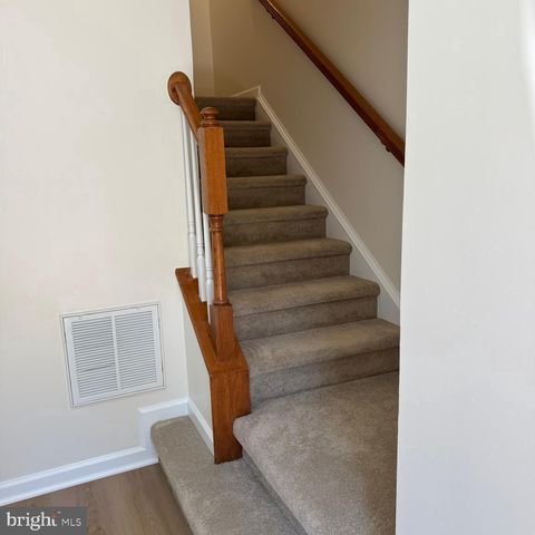 22851 CHESTNUT OAK TER, Sterling, VA 20166