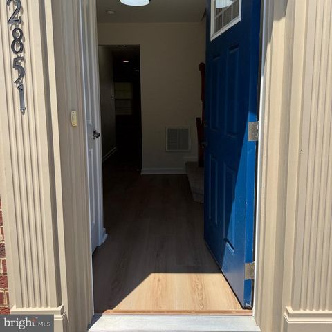 22851 CHESTNUT OAK TER, Sterling, VA 20166