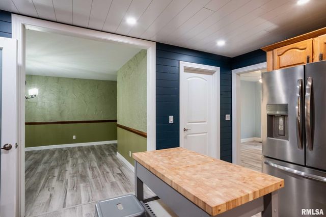 1901 Spring Garden Road, Marion, IL 62959