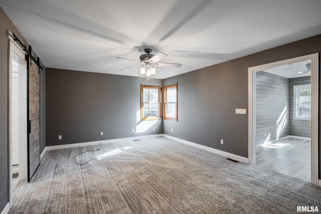 1901 Spring Garden Road, Marion, IL 62959