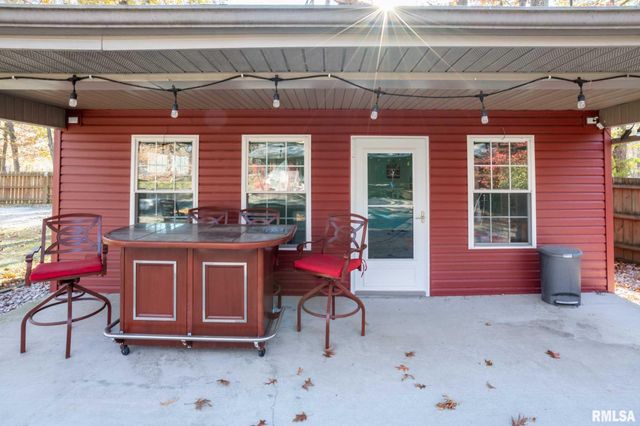 1901 Spring Garden Road, Marion, IL 62959