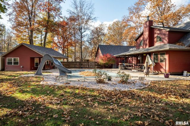 1901 Spring Garden Road, Marion, IL 62959