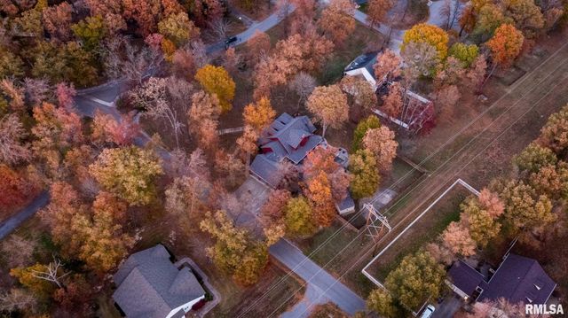 1901 Spring Garden Road, Marion, IL 62959