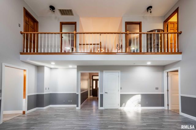 1901 Spring Garden Road, Marion, IL 62959