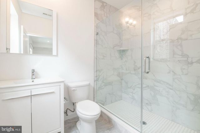 1528 N MARSHALL ST, Philadelphia, PA 19122