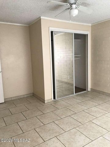 421 N Banff Avenue, Tucson, AZ 85748