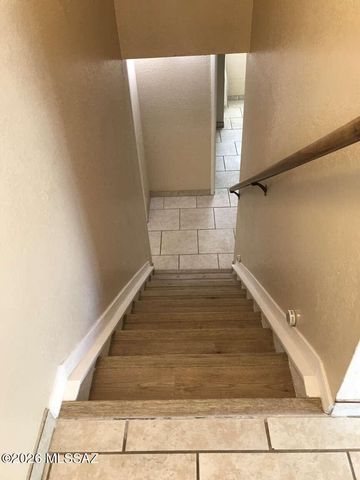 421 N Banff Avenue, Tucson, AZ 85748