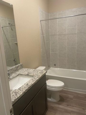 205 Lake Ridge Drive, Princeton, TX 75409