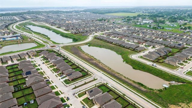 132 Wyndemere Lane, Princeton, TX 75407