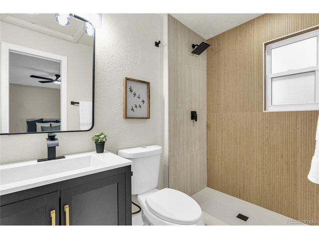 18202 E Kent Pl, Aurora, CO 80013