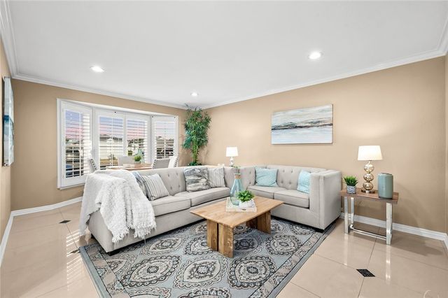 14913 Roxton Avenue, Gardena, CA 90249