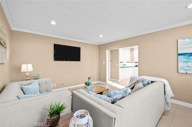 14913 Roxton Avenue, Gardena, CA 90249