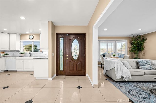14913 Roxton Avenue, Gardena, CA 90249