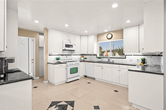14913 Roxton Avenue, Gardena, CA 90249