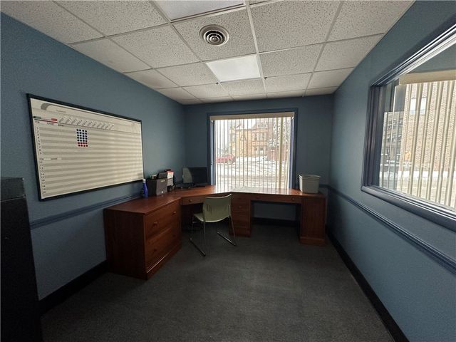 106 N Mercer Street, New Castle, PA 16101