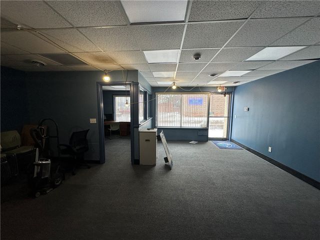 106 N Mercer Street, New Castle, PA 16101