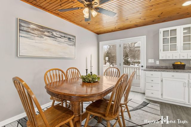 5186 Mildred Avenue SE, Kentwood, MI 49508