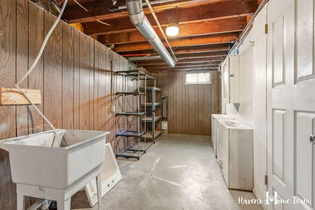 5186 Mildred Avenue SE, Kentwood, MI 49508