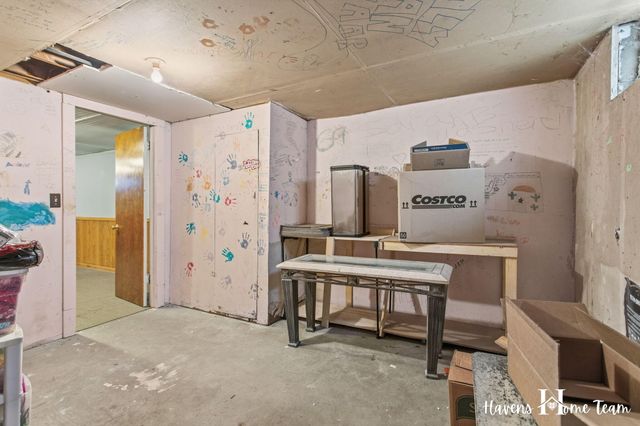 5186 Mildred Avenue SE, Kentwood, MI 49508