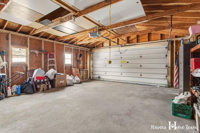 5186 Mildred Avenue SE, Kentwood, MI 49508