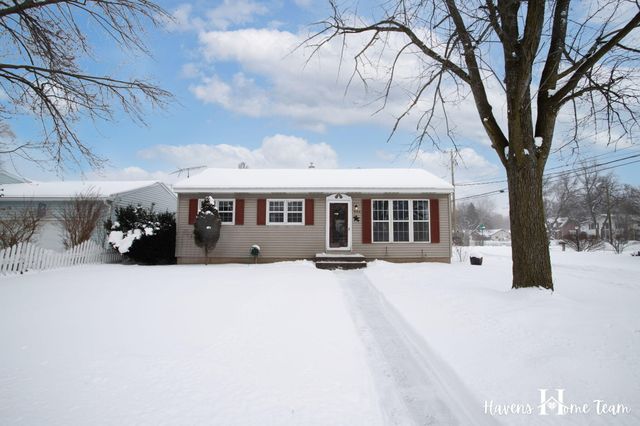 5186 Mildred Avenue SE, Kentwood, MI 49508