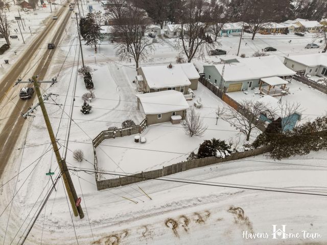 5186 Mildred Avenue SE, Kentwood, MI 49508