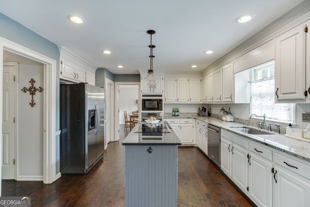 1331 Lakeshore Drive, Snellville, GA 30078