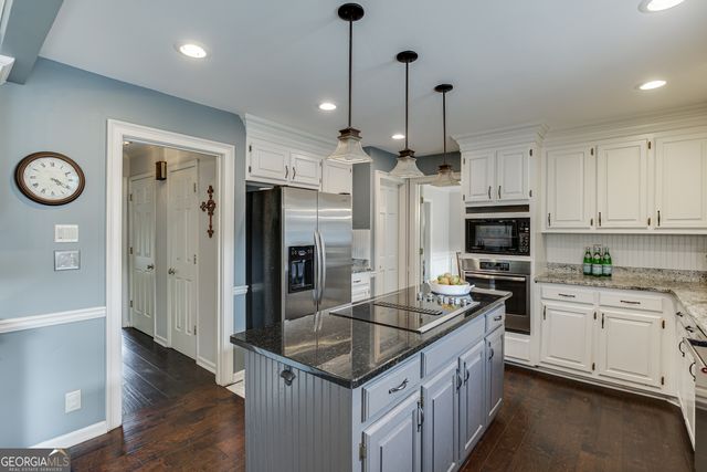 1331 Lakeshore Drive, Snellville, GA 30078