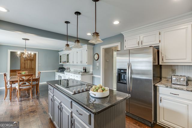 1331 Lakeshore Drive, Snellville, GA 30078